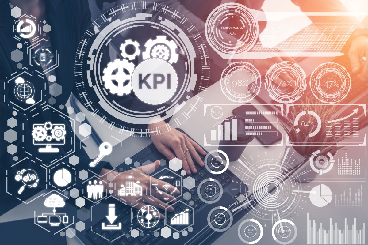 KPI Tools - Reporting Software To Track, Monitor & Share KPIs (1)