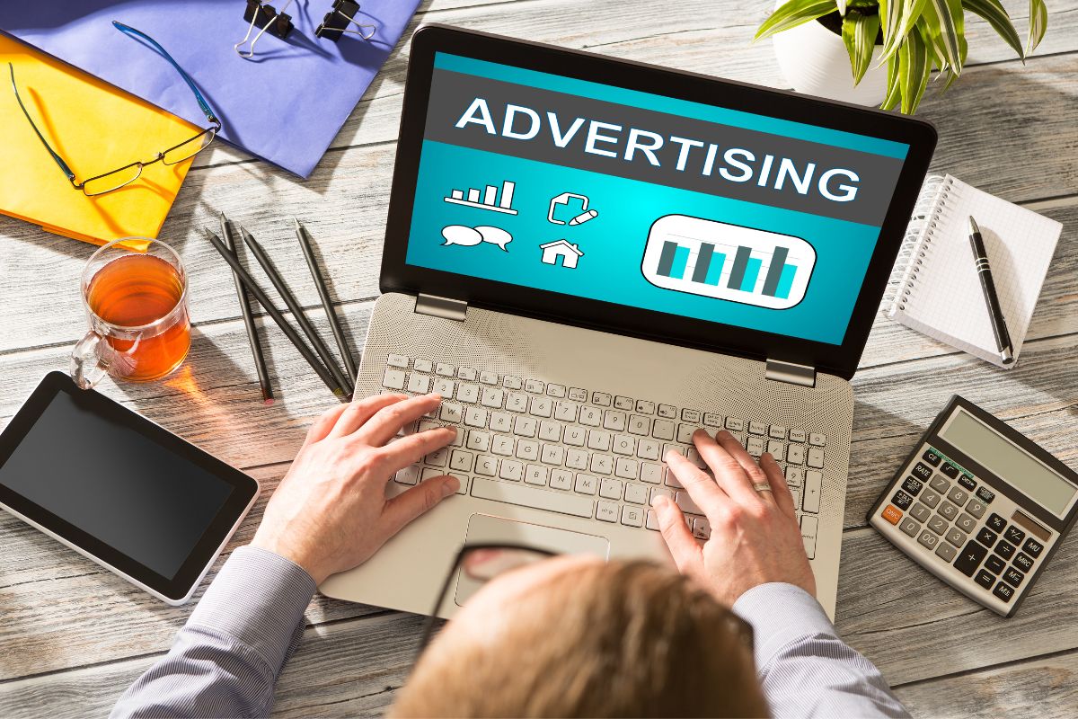 What Are the main elements of an advertisement copy
